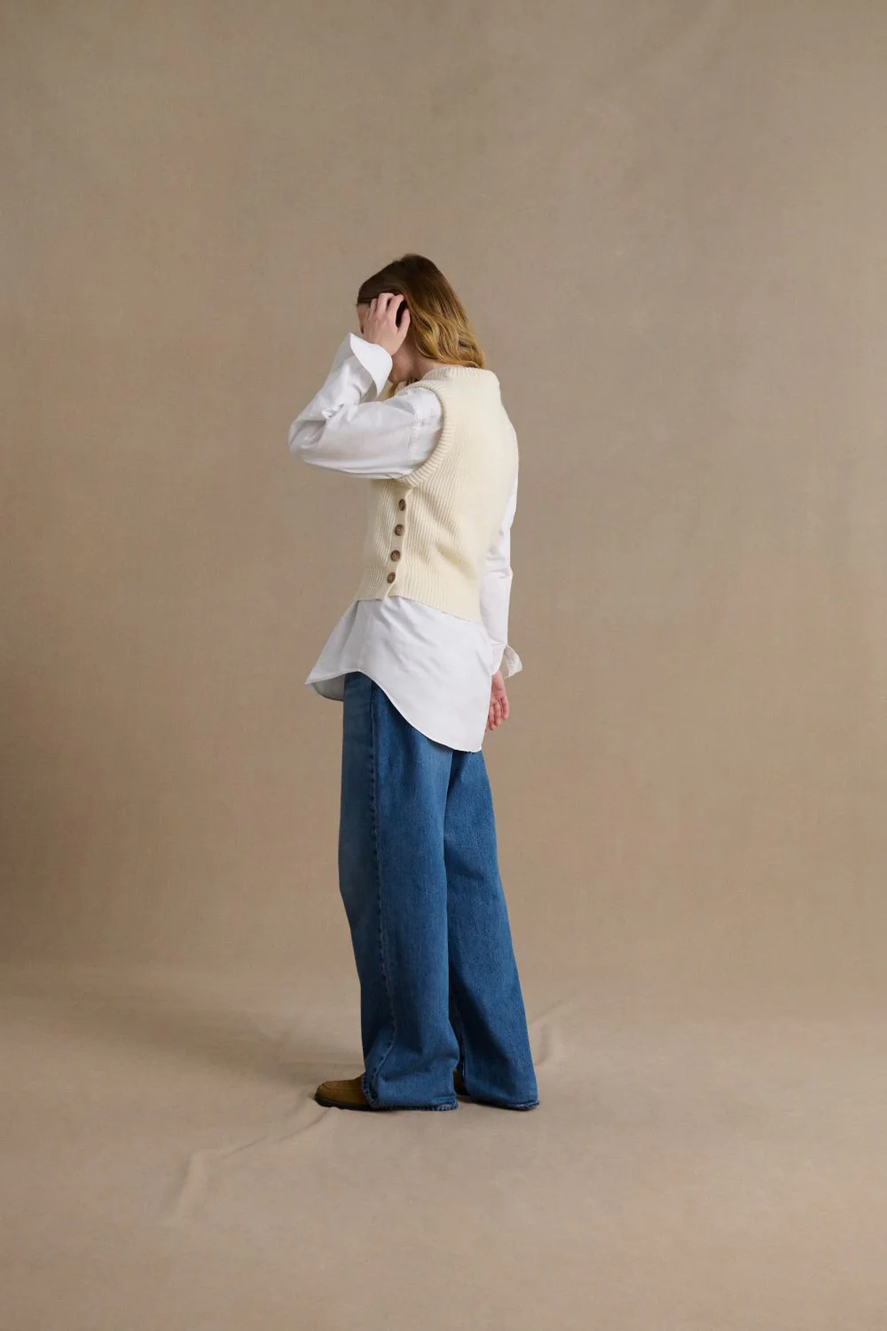 Pull sans manches écru pour femme – Image 4