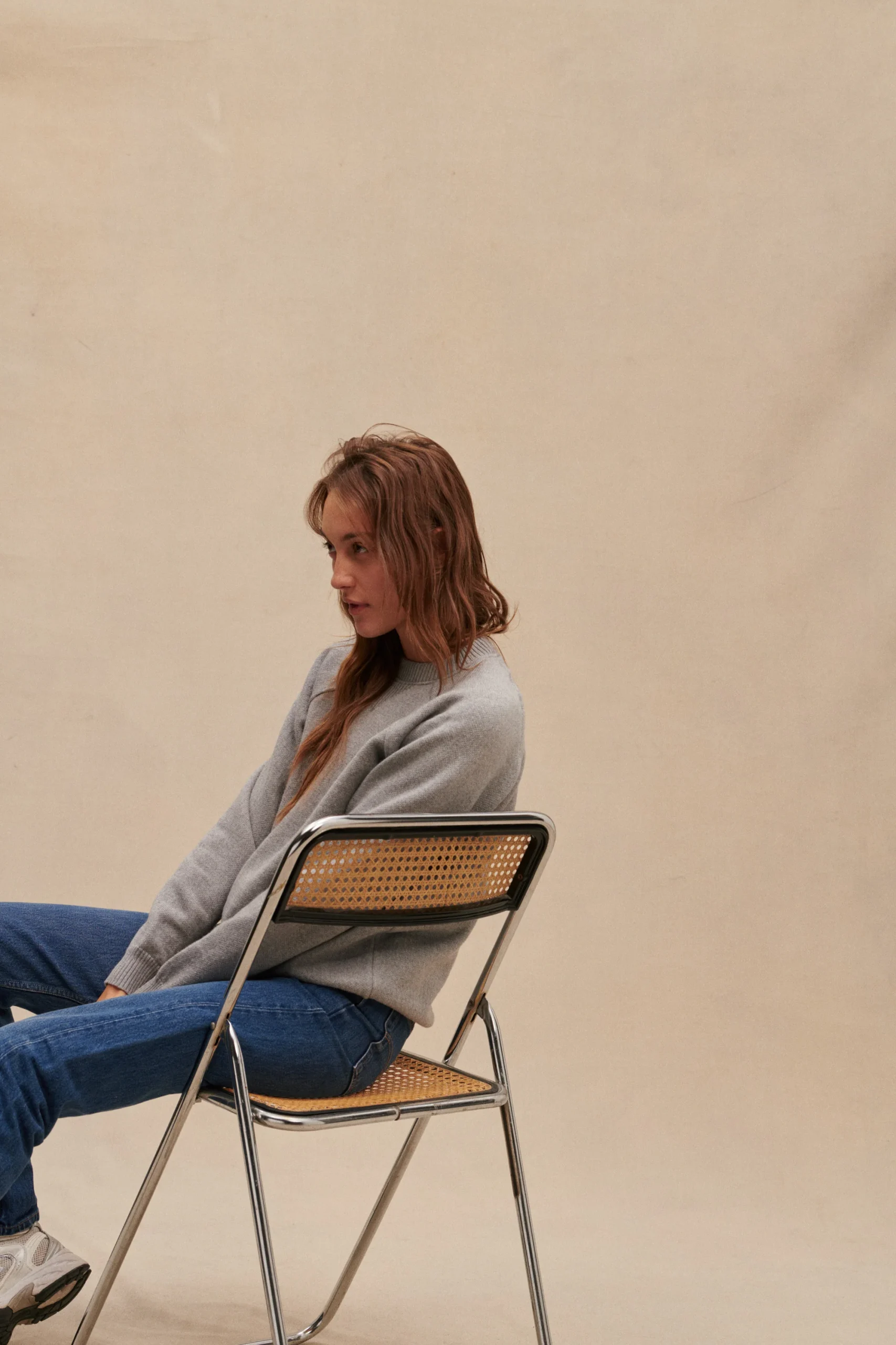 Sweat gris chiné en laine mérinos pour femme – Image 2