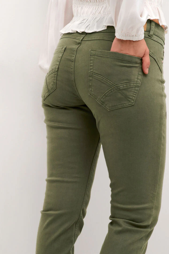 Pantalon en denim coloré – Image 2