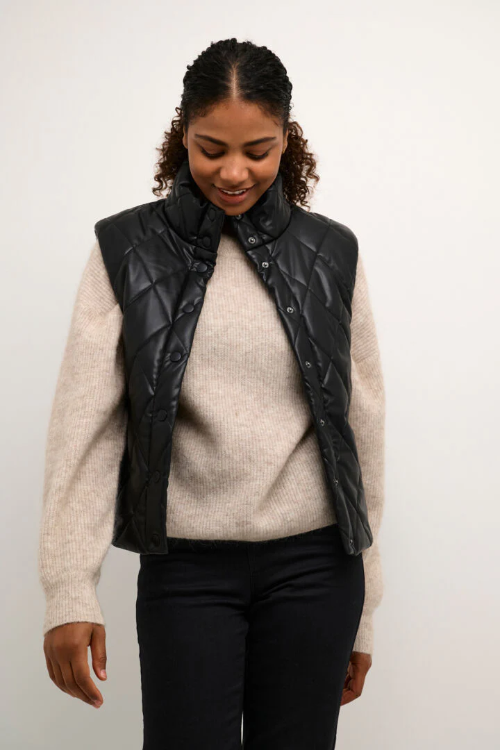 Veste sans manches matelassée noire – Image 3