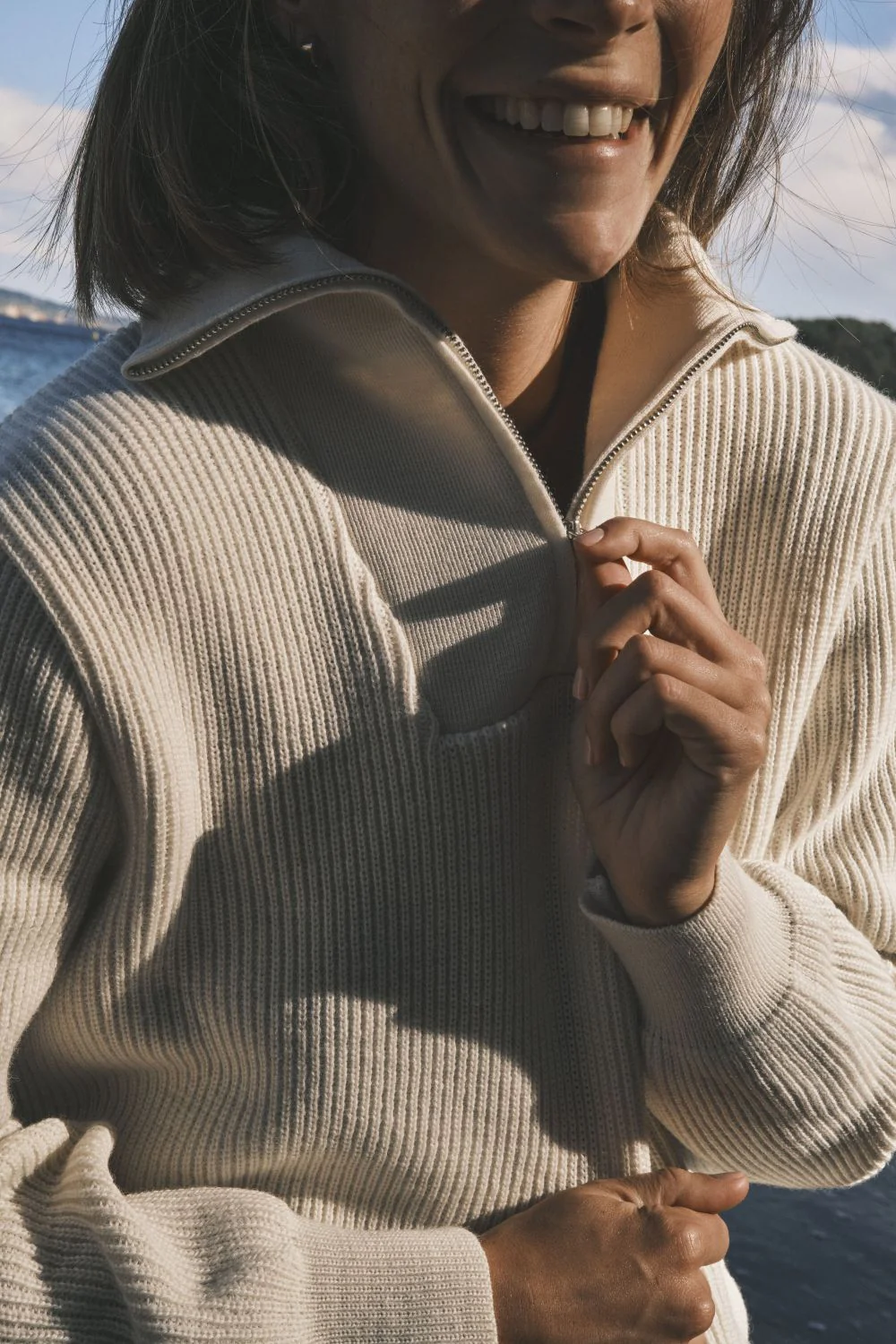 Pull camionneur écru en laine vierge pour femme – Image 2